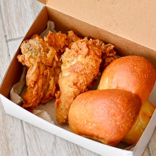 2 Piece Chicken & Roll