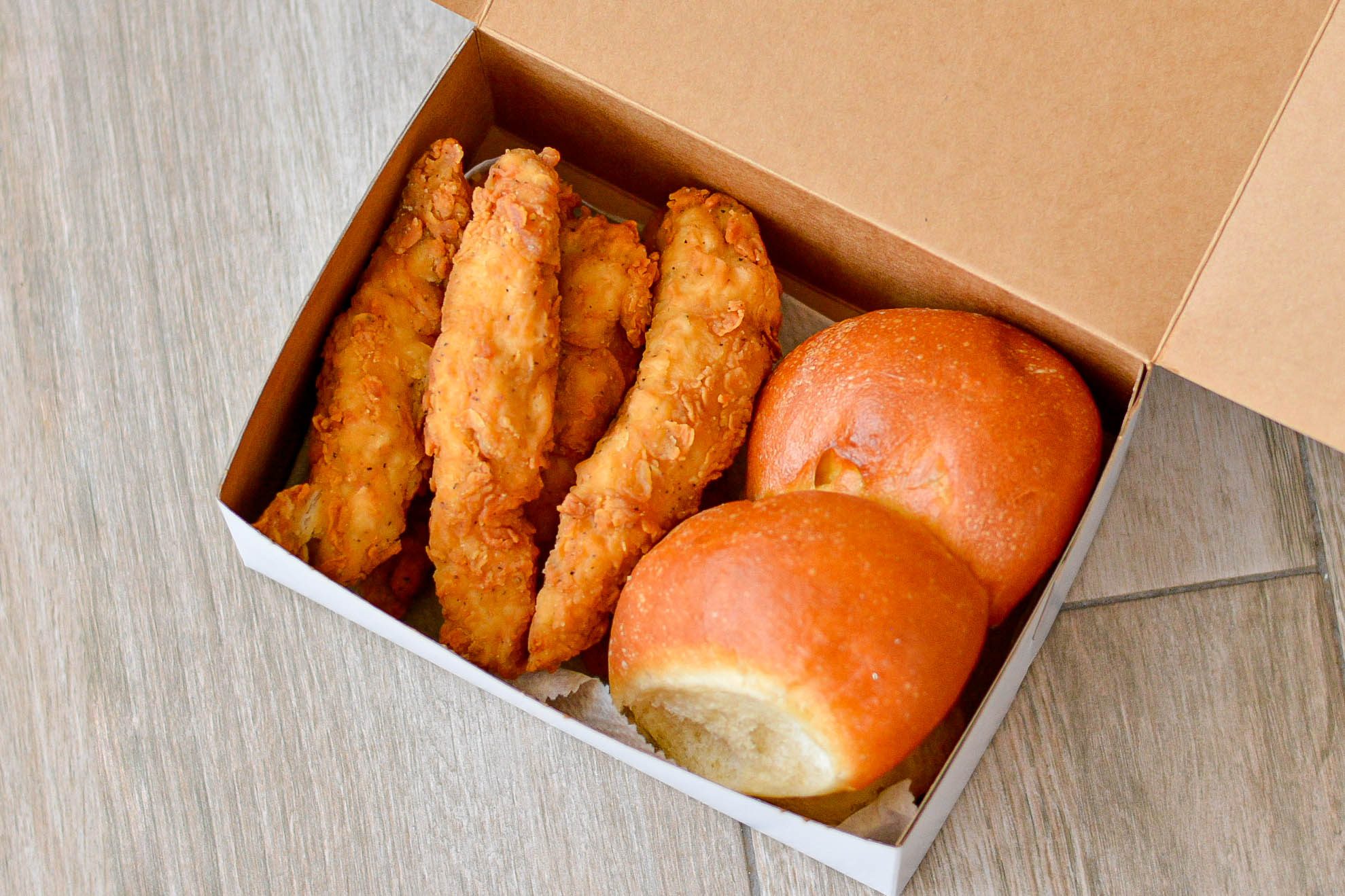 6 Piece Chicken Strip & Roll.