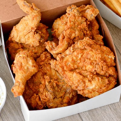 10 PC Chicken & 10 Chicken Strip Box.